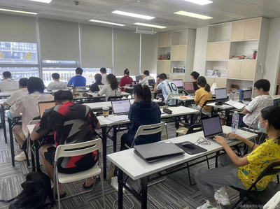 深圳洒脱教育咨询